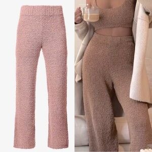 SKIMS Cozy Straight-leg Mid-rise Boucle Knitted Trousers in Rose Clay Sz. S / M